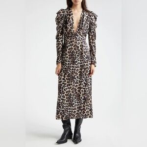 FARM RIO Dress | Leopard Print Deep-V Midi